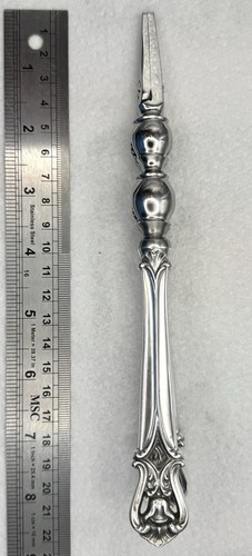 Vintage nutcracker which is - ,