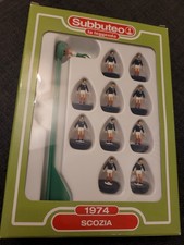 SUBBUTEO FOOTBALL LIGHTWEIGHT TEAM   SCOTLAND LA LEGGENDA VGC WORLD CUP 1974