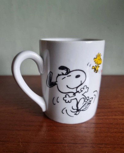 Vintage snoopy peanuts mug cup - snoopy,