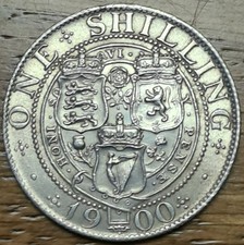 1900 Victoria Veiled Head