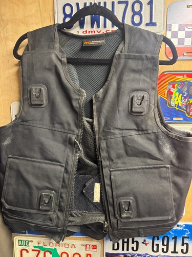Police coonen stab vest - ⭐,