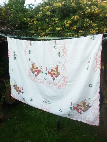 Embroidered christmas table - embroidered,