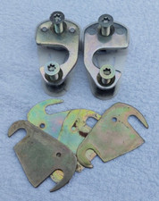 Fiat Cinquecento Door Catch Striker Plate x 2