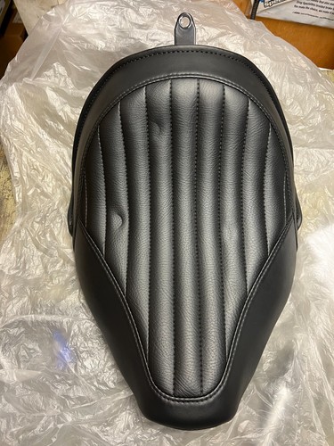 Harley davidson solo seat - harley-davidson,
