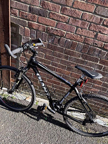 Giant roam xr3 hybrid bike - xr3,