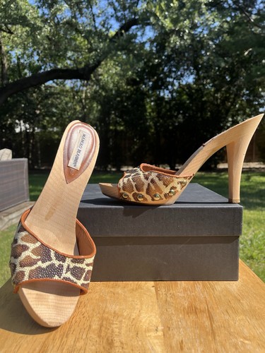 Manolo blahnik stingray terry - stingray,
