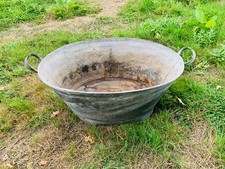 Old tin bath(Medium sized)