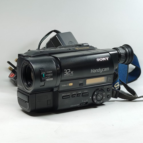 Sony handycam ccd - sony,