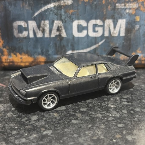 Corgi jaguar 6 - corgi, custom