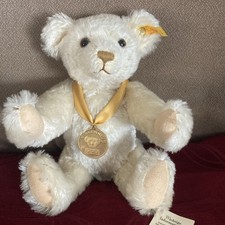 Steiff 654701 - Blonde 32cm