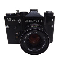 Zenit 12xp film camera with lens