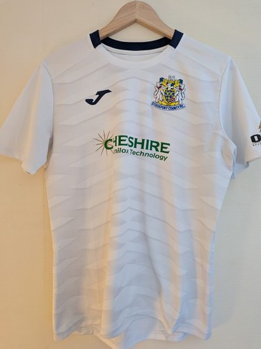 Stockport county football - stockport,
