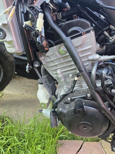 Suzuki gsxr 125 engine full - 125,