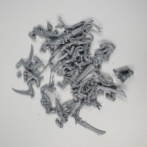 Warhammer 40k tyranid bits - tyranid,