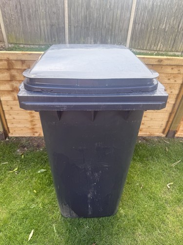 Large black 360l wheelie bin - 360l,
