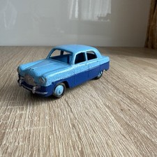 DINKY TOYS FORD ZEPHYR CAR No 162 VINTAGE DIECAST MODEL MECCANO