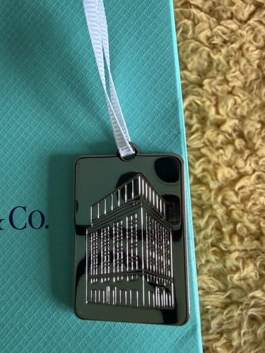 Tiffany landmark bag tag - co,