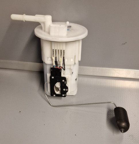 Yamaha fuel pump - yamaha,