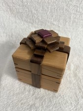 VINTAGE WOODEN BOX BUILT LIKE