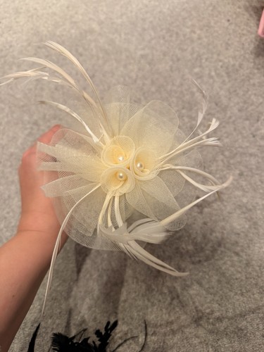 Cream fascinator - cream,