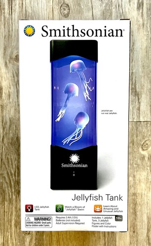 Smithsonian jellyfish tank - -,