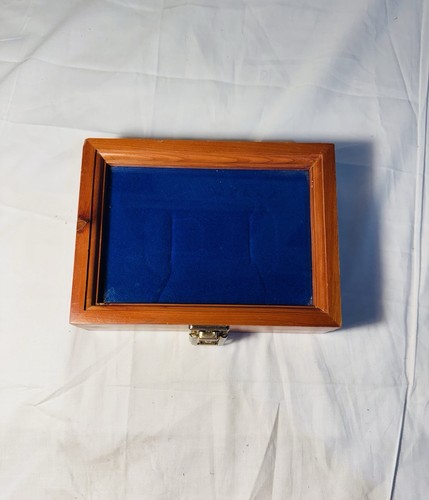 Vintage oak trinket keepsake - vintage,
