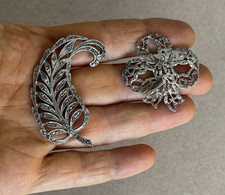 1960s 2 x MARCASITE BROOCHES BOW & LEAF FINE SILVER & SILVER TONE sterling pin