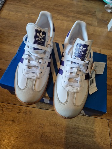 White and purple - white, sambo