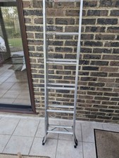 2.5m Aluminium 3-Way Combination Ladder In Silver Colour. Little used. 
