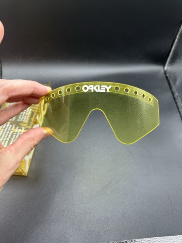Oakley 1980s eyeshade oem - oakley,