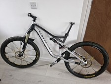 Specialized FSR Stumpjumper Comp Evo 2012 Frame / Crankbrothers Iodine 3 Wheels