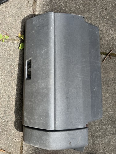 Glovebox grey and side - glovebox,