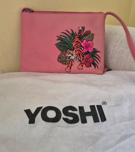 Yoshi pink leather tiger - pink, small