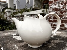 Eva Zeisel Teapot & Lid