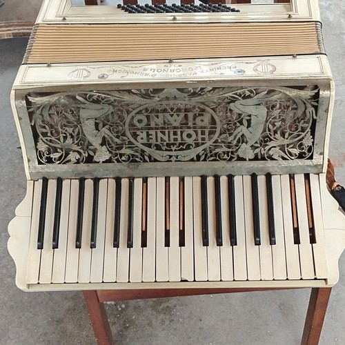 Hohner piano accordion - piano,