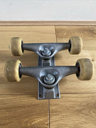 United skates trucks 50mm - united,