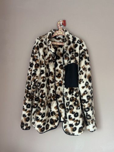 Ladies leopard fleece with - ladies, tu