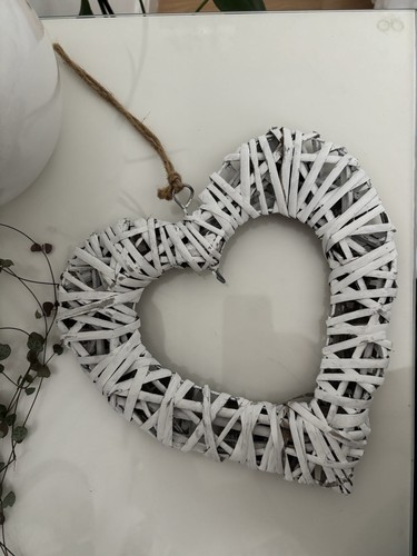 Wicker heart hanging - heart,