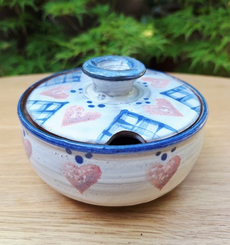 Ginnie bamford studio - studio, pottery
