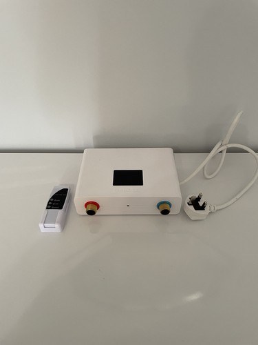 Plug white 001a - plug, electric