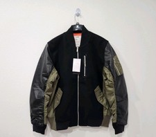 Nike Sportswear Space