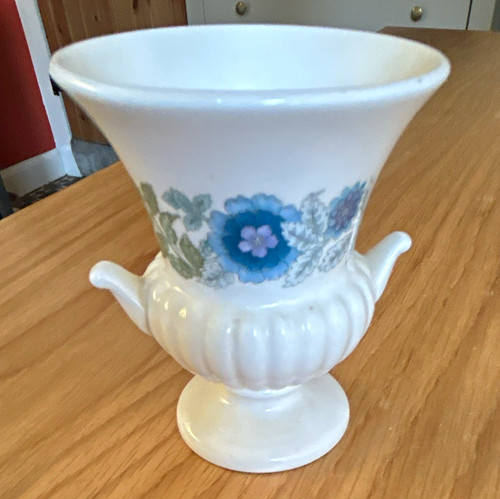 Wedgwood bone china floral - bone,