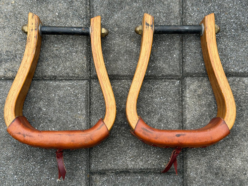 Nettles wood western saddle - nettles,