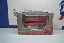 EFE GILBOW - AEC REGAL 10T10 - LONDON TRANSPORT - 1/72 SCALE MODEL BUS e30004b