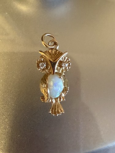 14k gold owl pendant - gold,