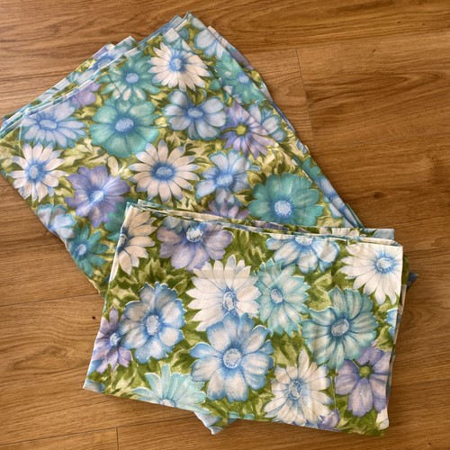 Vintage retro flower - retro, power