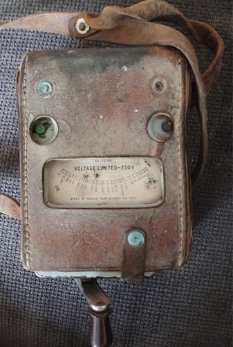 Vintage megger 250v - vintage, crank