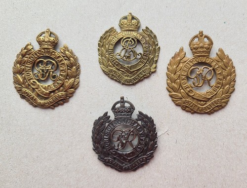 Royal engineers cap - royal, badges