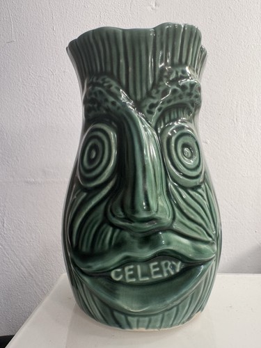 Vintage kitsch green ceramic - vintage,