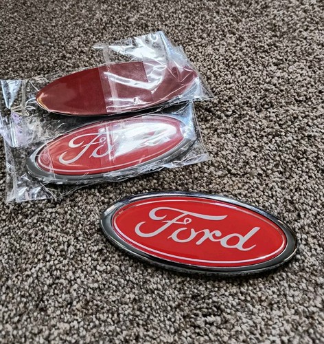 Ford badge pair new - ford,